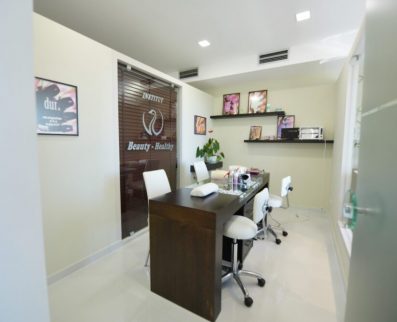 nails-salon
